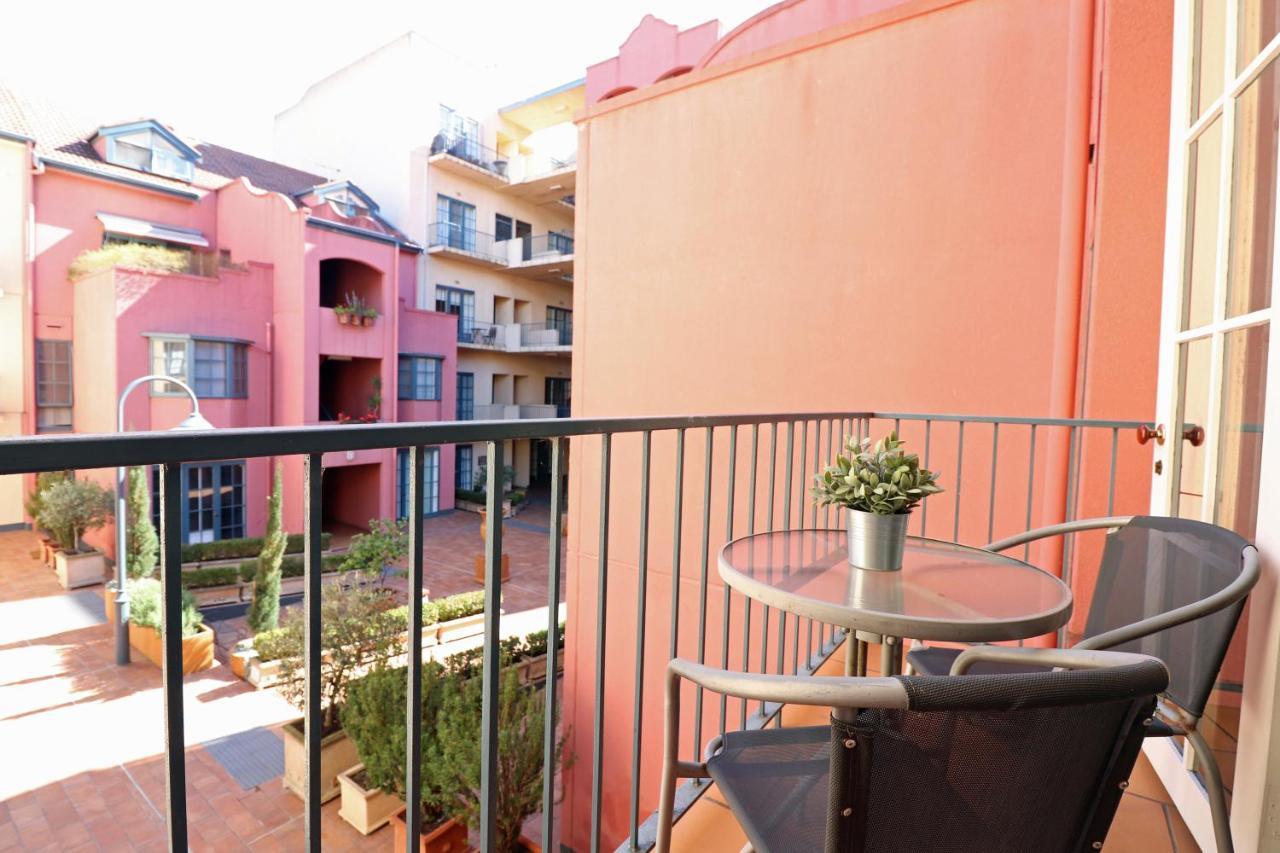 Mayford - Long Stay Rates, Pool, Gym, Parking Melbourne Eksteriør bilde